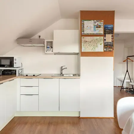 Island View アパート *