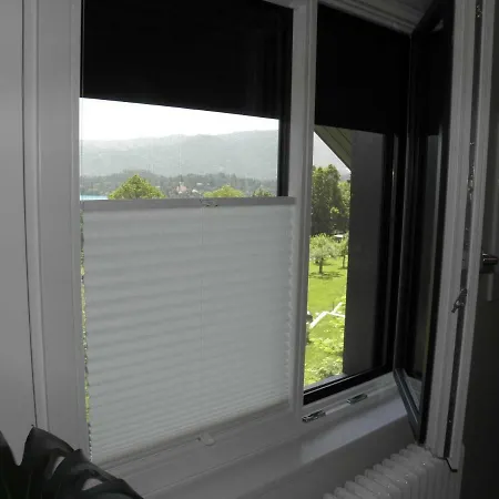 Island View Apartman *