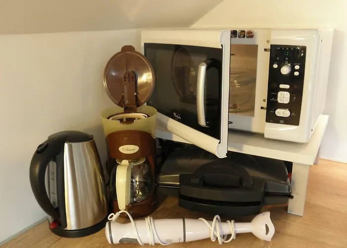 Island View Apartma *