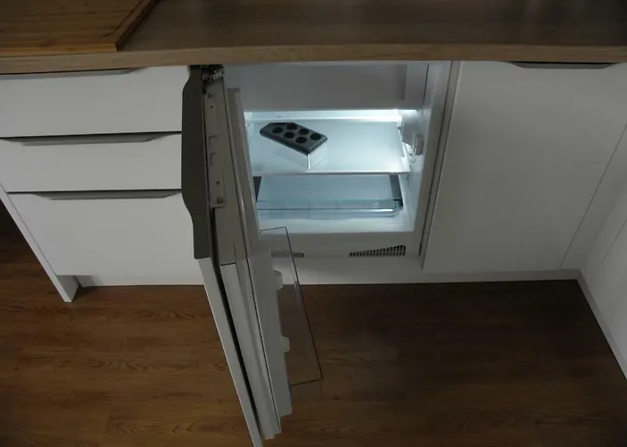 Island View Apartma *